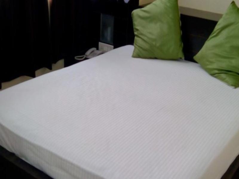 Hotel R K International Лакхнау Экстерьер фото